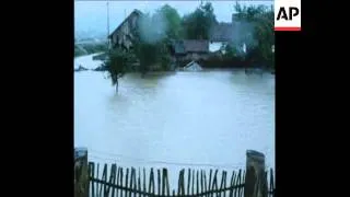 SYND  25/05/1970 FLOODS IN ARAD CAUSE DAMAGE TO LOCAL AREA