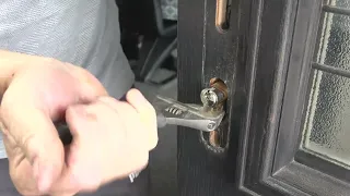 Must watch video, How burglars gain easy access to homes lock snapping