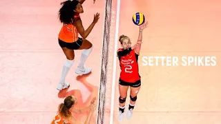 Monster Volleyball Spikes by Setters