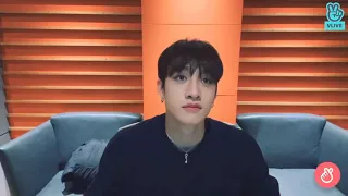 stray kids’ bang chan listening to “into the unknown” indina menzel (frozen 2)(vlive)