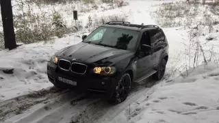 Тест драйв BMW X5 E70 в лесу