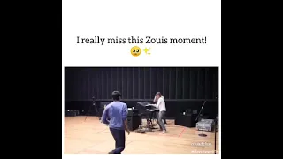 ✨ZOUIS MOMENT✨💙💛🥺😍#onedirection #louis #zayn #louistomlinson #zaynmalik #zouis #1d #directioner