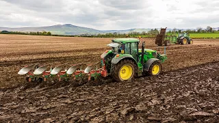 John Deere 6155M & Kverneland 5 Furrow | Ploughing in muck for spring Barley