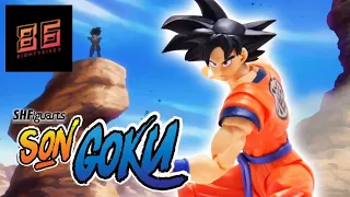 S.H Figuarts Dragon Ball Z Son Goku A saiyan raised on Earth Review