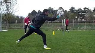 Goalkeeper speed training drills ..kaleci çalışması ( çabukluk , çeviklik )