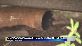 Catalytic converter thefts caught in the act