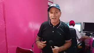 عمي حماد ف studio🎶 يصاوب الأغنية و يزيد التبراح 🤣🎤🎙️