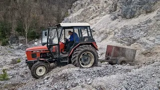 Zetor 7011 a 1m3 piesku