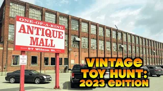 Vintage Toy Hunt:  One of a Kind Antique Mall (Woodstock, Ontario, Canada) 2023 Edition