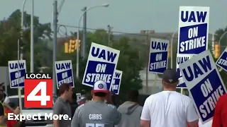 Why experts think UAW strike could drag on