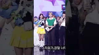 Huening kai reaction to wonyoung mistake (?) #txt #ive #enhypen