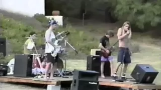 1991-Brandon Boyd and Mike Einziger early performance