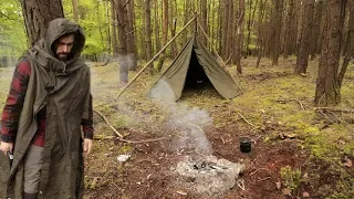 Camping in the Woods like ROBIN HOOD - Military Poncho Tent