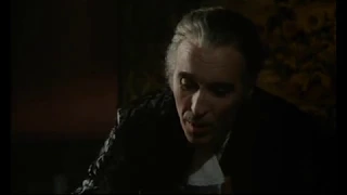 Drácula Pai e Filho (1979) Christopher Lee Dublagem Clássica Álamo