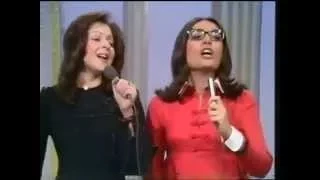 Nana Mouskouri & Vicki Leandros - Deka Palikaria - PLEASE SIGN PETITIONS BELOW: