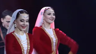 Lezginka  performed in the National Opera of Ukraine Лезгинка в Национальной опере  Украины