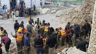 Mehr Opfer: Mindestens 89 Tote bei Bombenanschlag in Pakistan