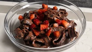 How To Make Chocolate pasta with Strawberries at Home