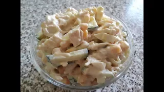 Сытный салат с курочкой