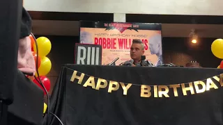 Robbie Williams - Press Conference in Auckland, New Zealand (FULL) (13/02/2018)