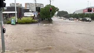 River into Westfield Chermside, Pt. 1 – Brisbane Floods (27/02/2022)