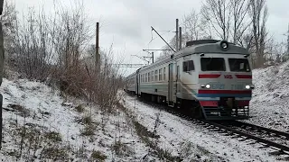 ЭР2т-7106 прибывает на о.п Харьков-Грузовой с рейсом Изюм-Харьков (архив) #укрзалізниця #эр2т