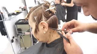 ANTI AGE HAIRCUT - SHORT BLONDE UNDERCUT PIXIE BOB | STACKED CUT