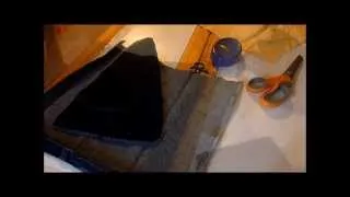 Making a handbag from a pair of jeans