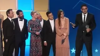 "Mr. Robot" Wins Best Drama Series | 2016 Critics' Choice Awards | A&E