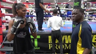 Jeff Mayweather gives Quinn a boxing lesson