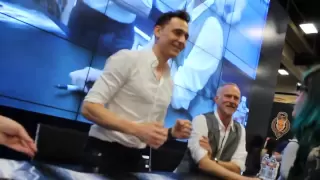 Tom Hiddleston dancing on 'Get Loki' (Comic Con 2013)