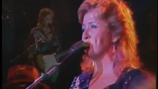 Bonnie Raitt and Padlock - Santa Cruz County Fair, Watsonville, CA 1985