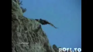 Adler wirft Ziege vom Berg / Eagle throws Goat from the mountain