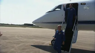 US astronauts prepare for historic mission