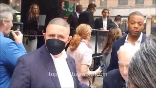 Martin Scorsese signs autographs for TopPix