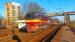 TEP70-0230 (LDZ Cargo) with defectoscope leaving Jāņavārti stop