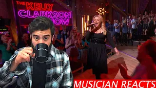 Kelly Clarkson Covers 'Chandelier' by Sia | Musician's Kellyoke Reaction