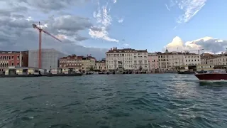 Boat Ride around Venice | Gondola Ride | #venice #italy #travel #boat #yacht #gondola #europe