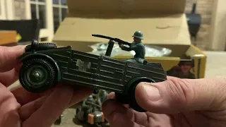 Солдатики Британс серия 2-я Мировая Война / Britains Details WW2 toy soldiers