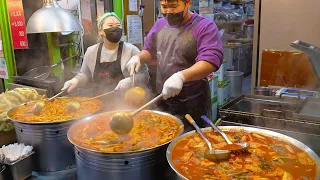 Customers Have Been Lining Up Since Morning !! Spicy Tteokbokki - Korean Street Food