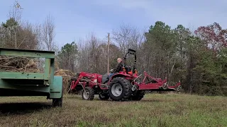 Mahindra 1626 Loading a Stump With a Large Dirt Filled Rootball
