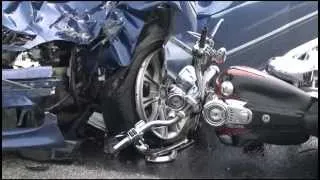 04.06.2014: Motorradfahrer stirbt bei Frontalzusammenstoß mit Auto auf B 105 bei Ribnitz