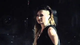 Skyscraper - Demi Lovato (Belo Horizonte, Brazil 05-01-2014)