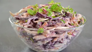 Easy Homemade Red and White Cabbage Coleslaw