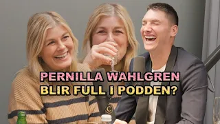 PERNILLA WAHLGREN BLIR FULL I PODDEN? - Pernilla Wahlgren