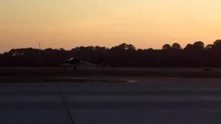 Cessna 210 N720SU Landing at KSSI