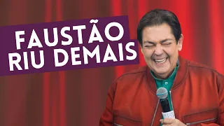 Beto Chameguinho faz show de piadas no Faustão e diverte auditório