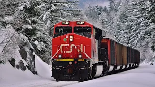 Huge Canadian Coal Trains Thru The Snowy Winter Fraser Canyon!