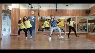 Shehar Ki Ladki DJ  - BollyBeats workout  by  SURESH FITNESS CENTER  NEW  MUMBAI