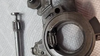 let's disassemble and repair a stihl ms660 oil pump!  high volume mod!